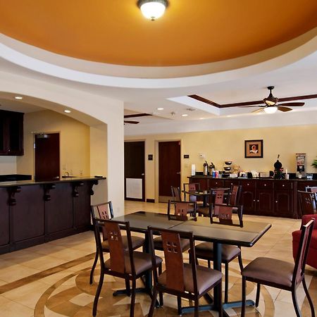 Super 8 By Wyndham Hidalgo At La Plaza Mall & Mcallen Airport Ristorante foto