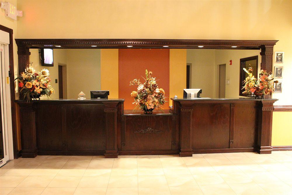 Super 8 By Wyndham Hidalgo At La Plaza Mall & Mcallen Airport Esterno foto
