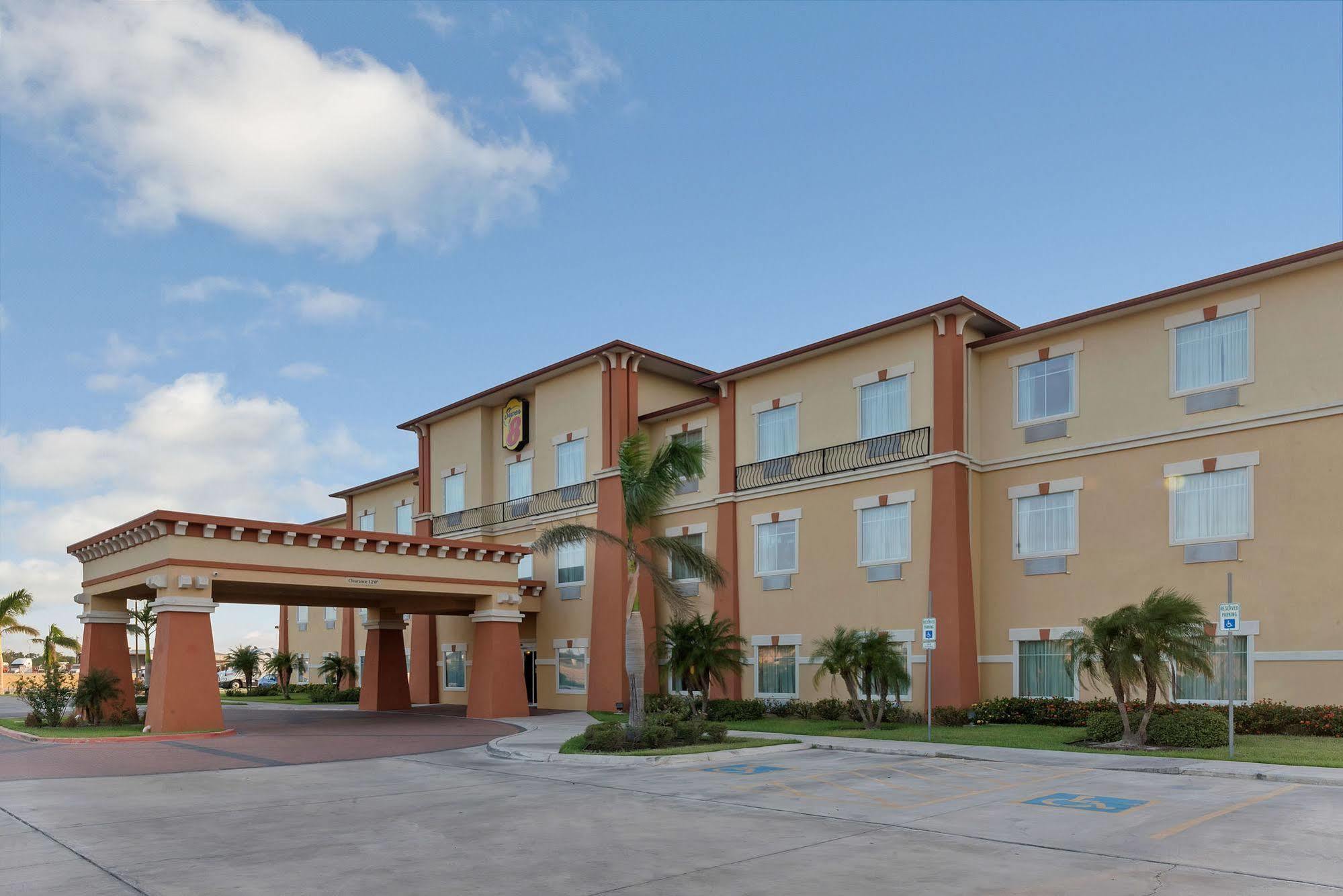 Super 8 By Wyndham Hidalgo At La Plaza Mall & Mcallen Airport Esterno foto