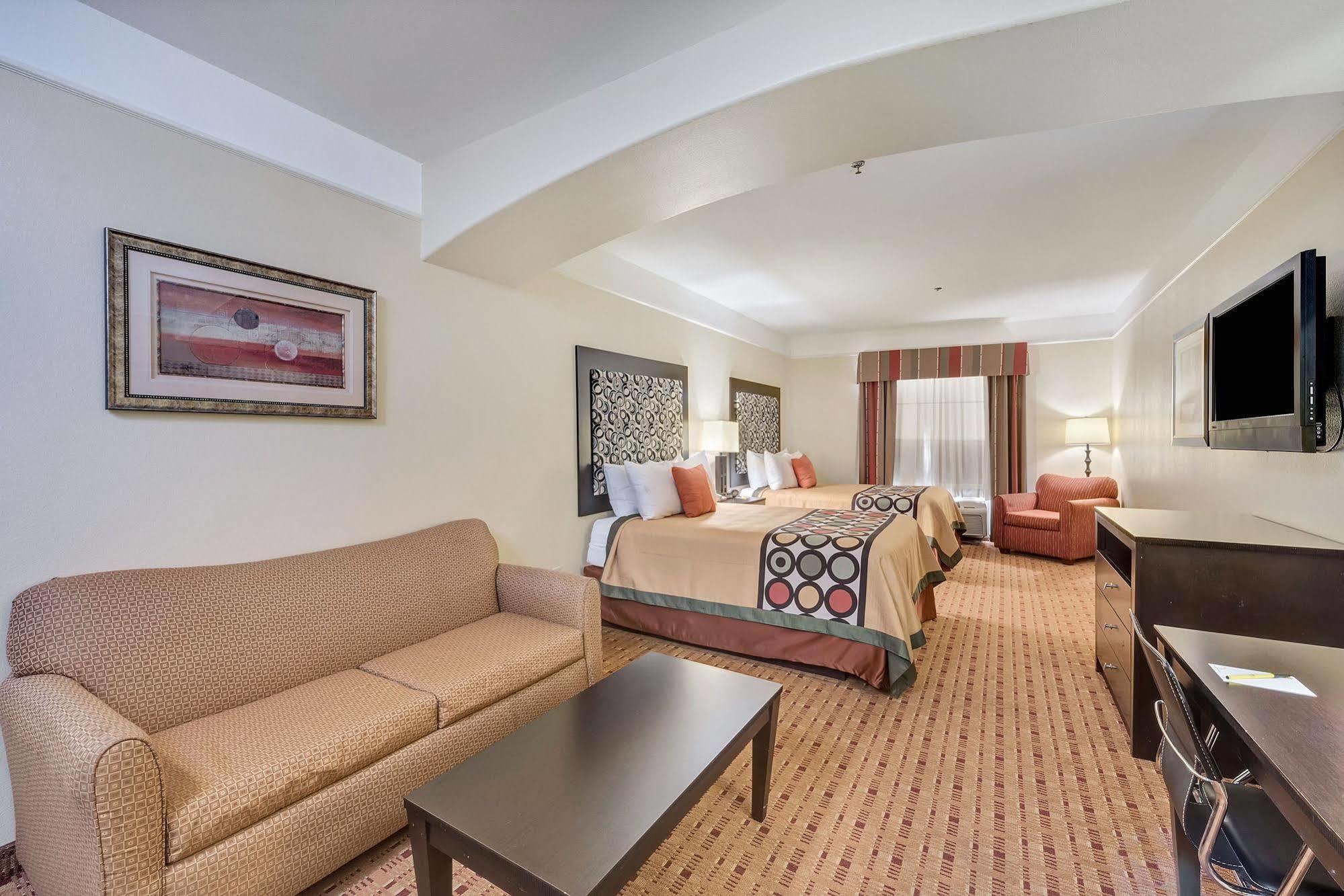 Super 8 By Wyndham Hidalgo At La Plaza Mall & Mcallen Airport Esterno foto